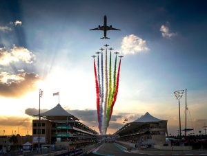 4 Fans from across the globe will come in record numbers to Yas Marina Circuit in November