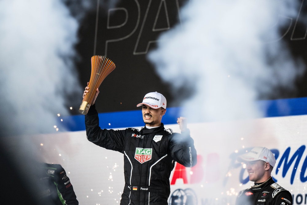 Pascal Wehrlein, TAG Heuer Porsche Formula E Team, 1st position, with his trophy on the podium