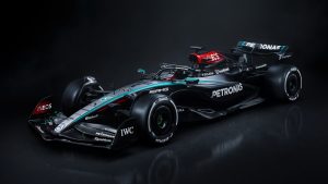 2 Mercedes-AMG W15 E PERFORMANCE - George Russell - Front Quarter