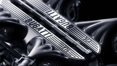 bugatti v16 hypercar teaser بوجاتي تؤكد أن محرك ڤي١٦ الهجيني الجديد سيحل محل محرك دبليو١٦