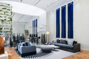 2 BUGATTI HOME_showroom_3