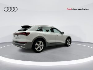 e-tron Hero Image 1