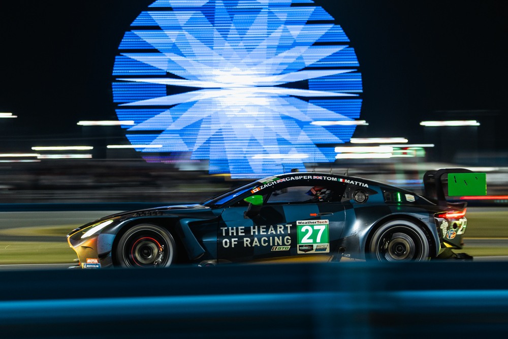 4 The Heart of Racing #27