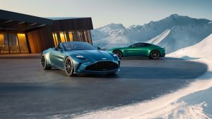 7 Aston Martin Vantage Roadster_13