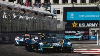 4 Valkyire racing at Long Beach