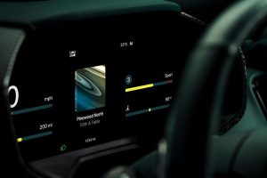 6 Aston Martin_Apple CarPlay Ultra_12