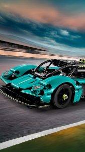 3 LEGO®Technic™AstonMartinValkyrie3