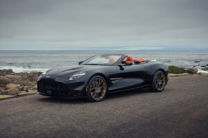 6 Aston Martin Thrillseeker Collection_Vanquish Volante_1