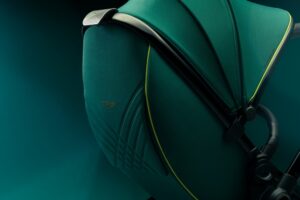 4 egg3_Aston_Martin_Press_Release (5)