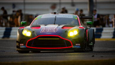 2 Magnus Racing Aston Martin Vantage GT3