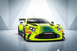 5 Baert Comtoyou Racing DTM front