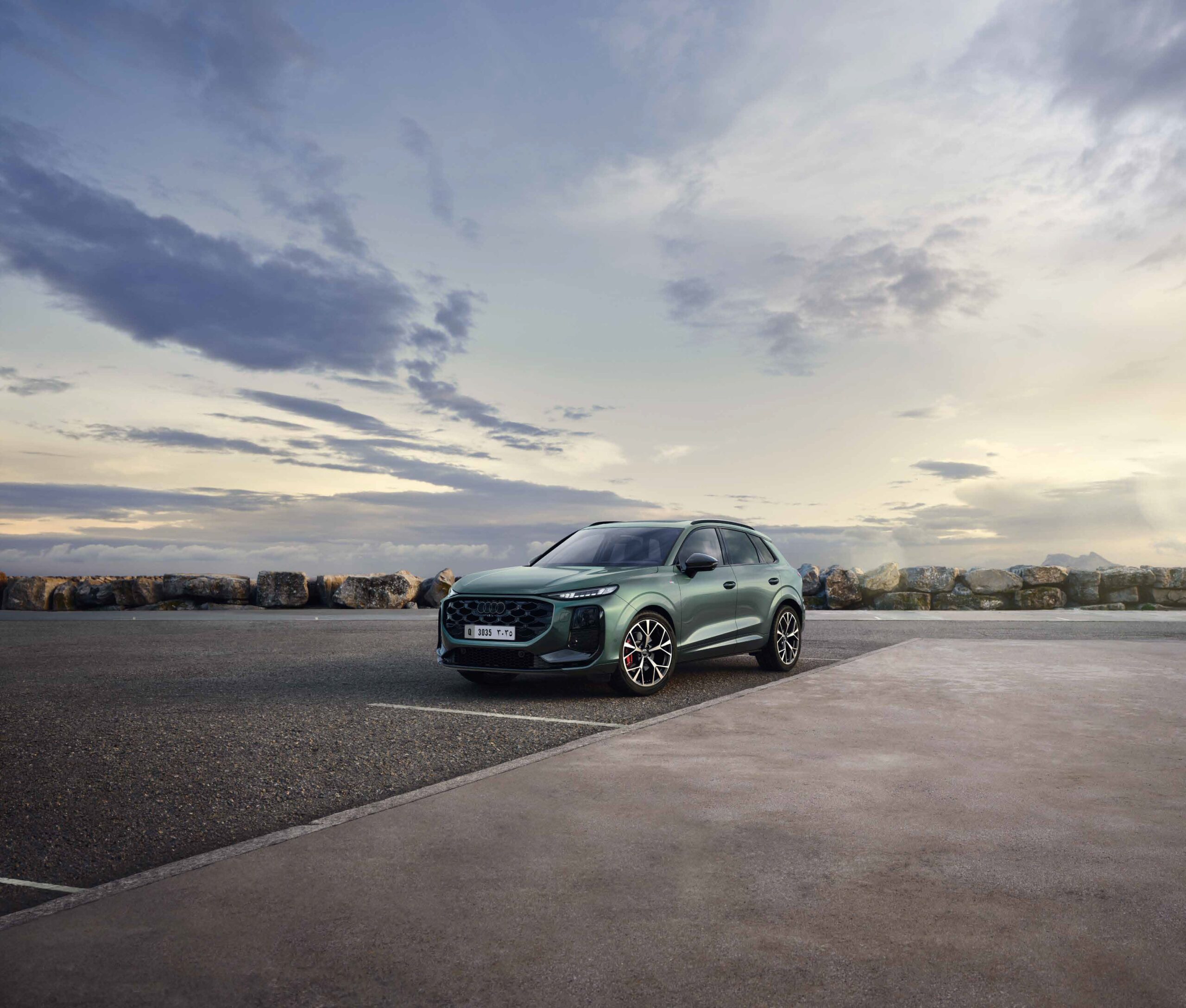 The All New Q3_ (3)