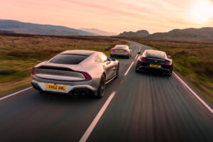 4 Aston Martin Vanquish at 25_05