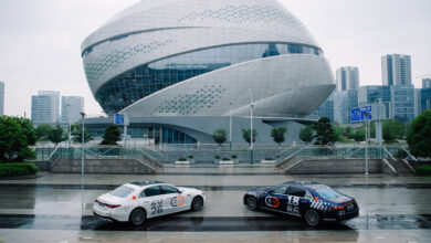 140 Years. 140 Places. Impressionen von der neuen S‑Klasse auf ihrer Reise durch China - mit Stopps bei dem KI-Softwareentwickler Momenta und dem Suzhou Garden 140 Years. 140 Places. Impressions of the new S‑Class on its journey through China – with stops at AI software developer Momenta and the Suzhou Garden