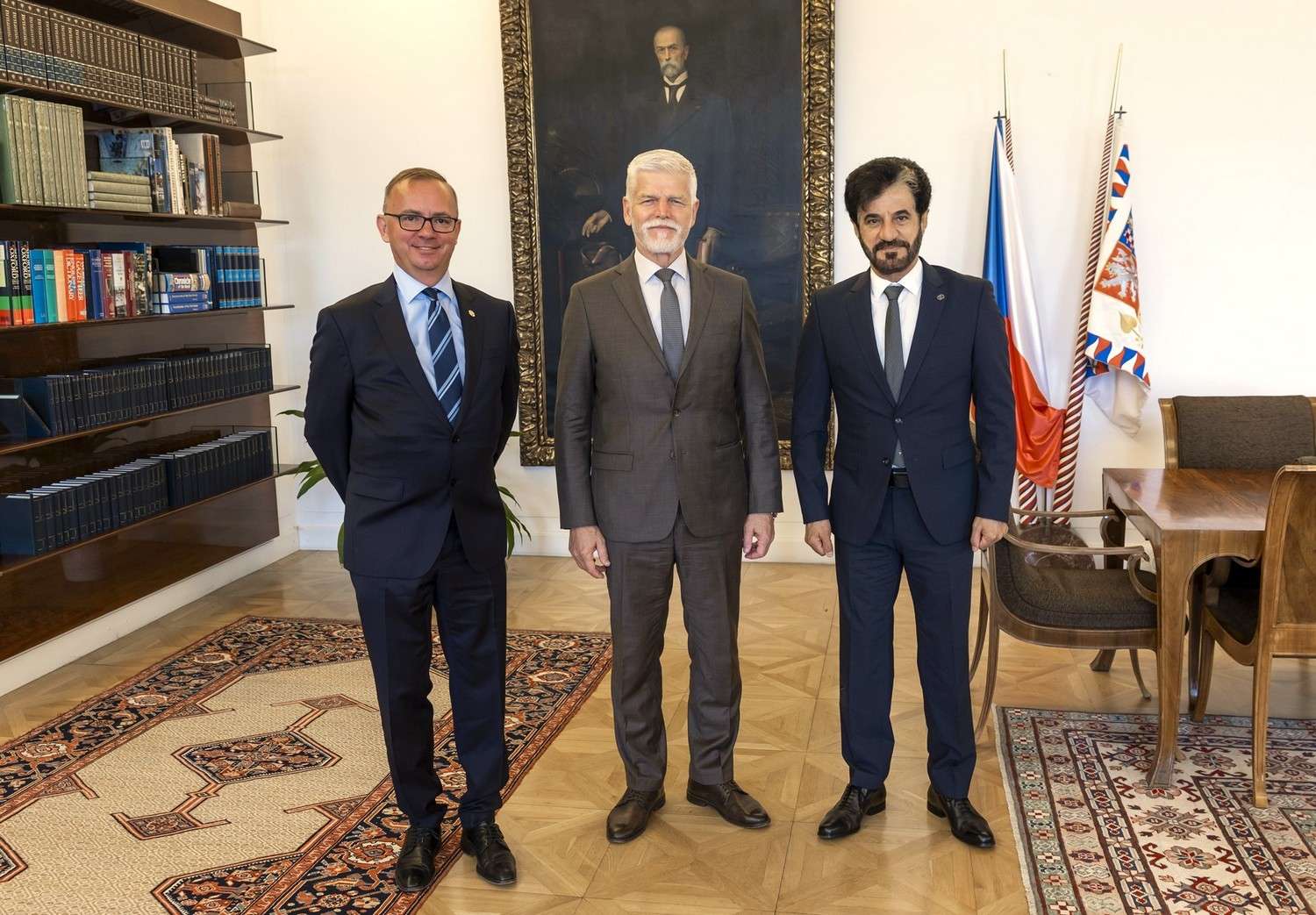 1 FIA President Mohammed Ben Sulayem with President of the Czech Republic, H.E. Petr Pavel (centre) and President of the Autoclub of the Czech Rep