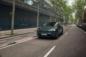1 First-customer-deliveries-of-EX60