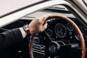 3 Top Time B01 Chronograph 41 Tribute to Aston Martin DB5_AB0178121G1X1_CMYK