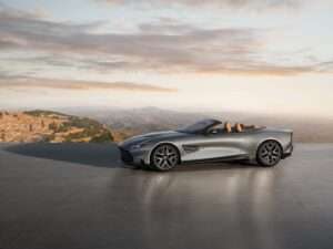 4 Aston Martin Vanquish 25_05
