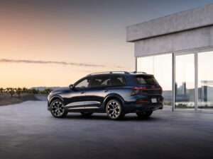 Audi Q9