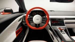 4 Aston Martin Valen_11