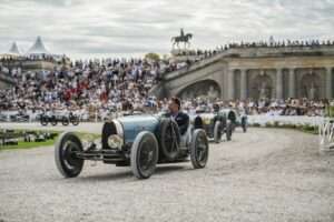 10 2609 BUGATTI_Chantilly_Recap