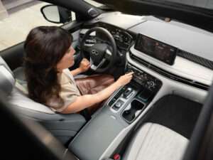 3 INFINITI QX60_Balancing Luxury and Practicality_Highres Image_2