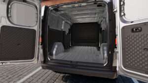 5) Kia PV7 Expands All-Electric PBV Lineup with Greater Capacity and Flexibility