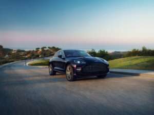 3 Aston Martin DBX GT_8