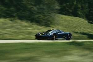 4_Breitling Aston Martin Valhalla_CMYK